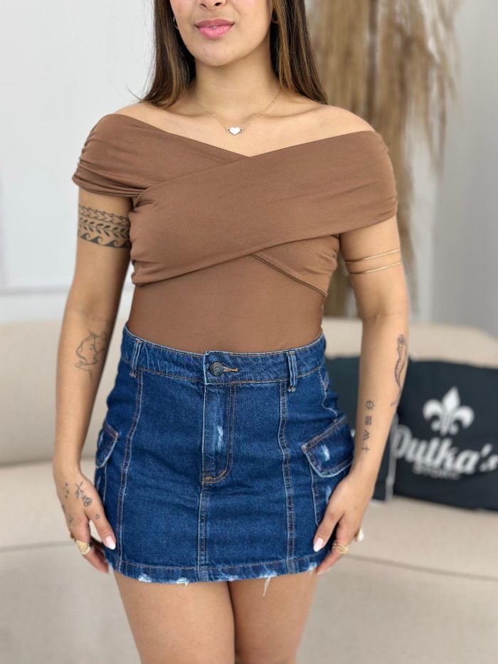 body x cruzado marrom 236