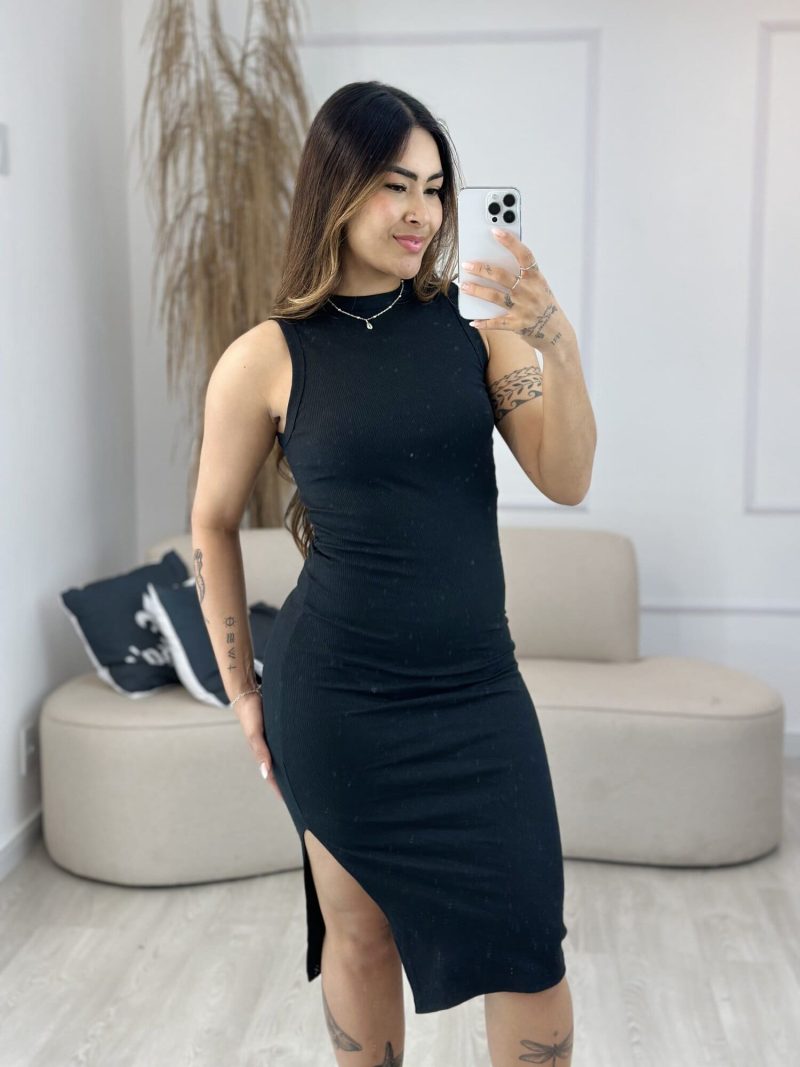 vestido midi regata canelado preto 068