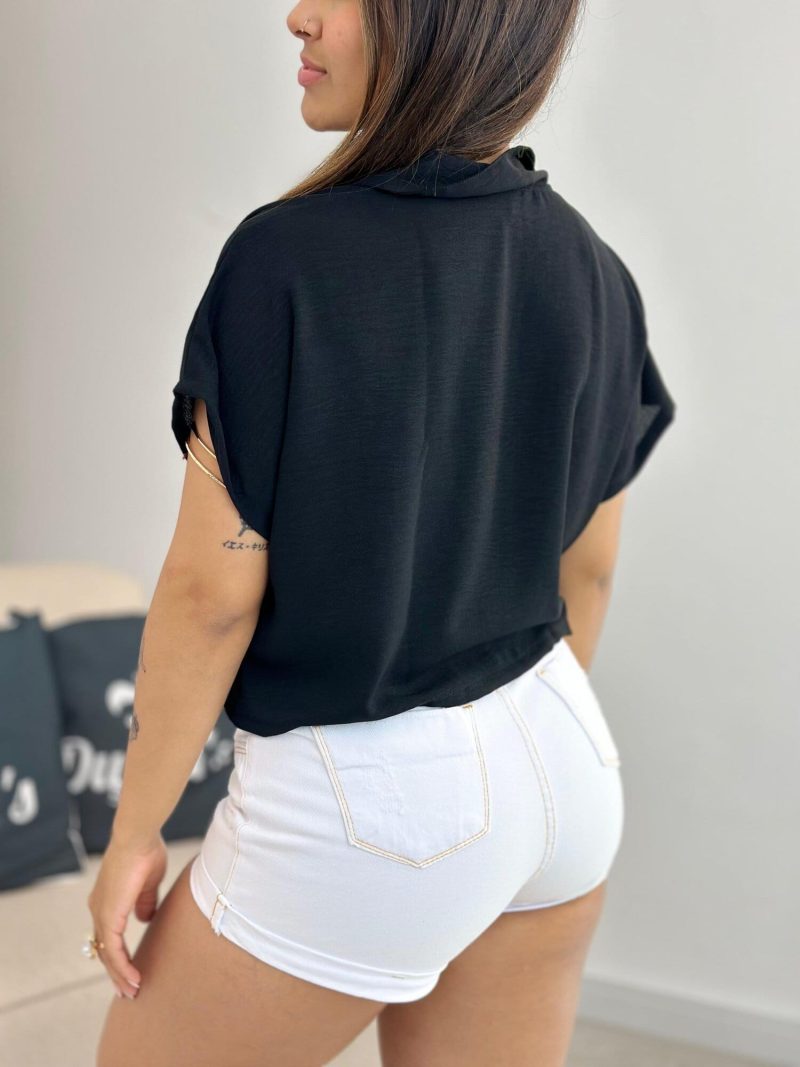cropped botão preto 189 cropped botão preto 189