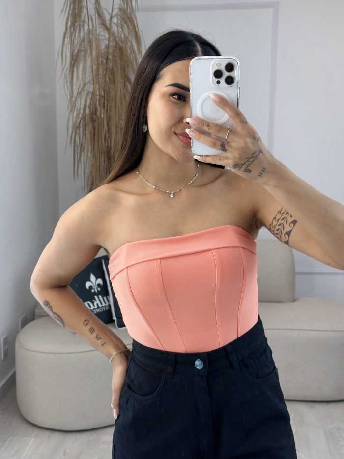 cropped corselet com barbatana e bojo salmão 364 cropped corselet com barbatana e bojo salmão 364