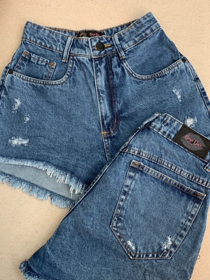 shorts jeans desfiado beijo 715