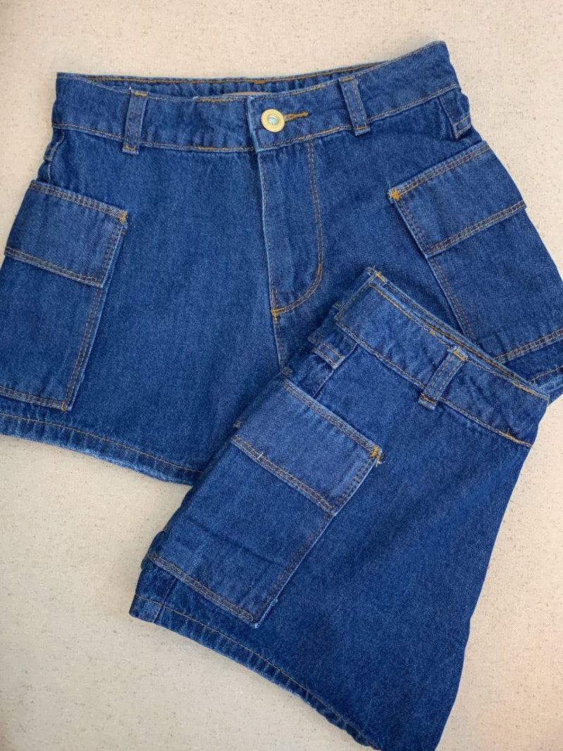 shorts jeans cargo escuro 717