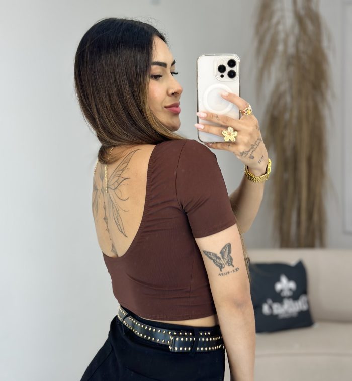 cropped yo preto 991 cropped yo preto 991