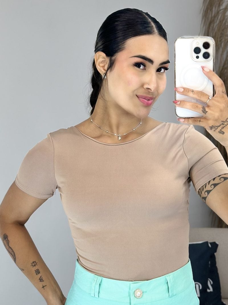 body costas nua rosa 1091