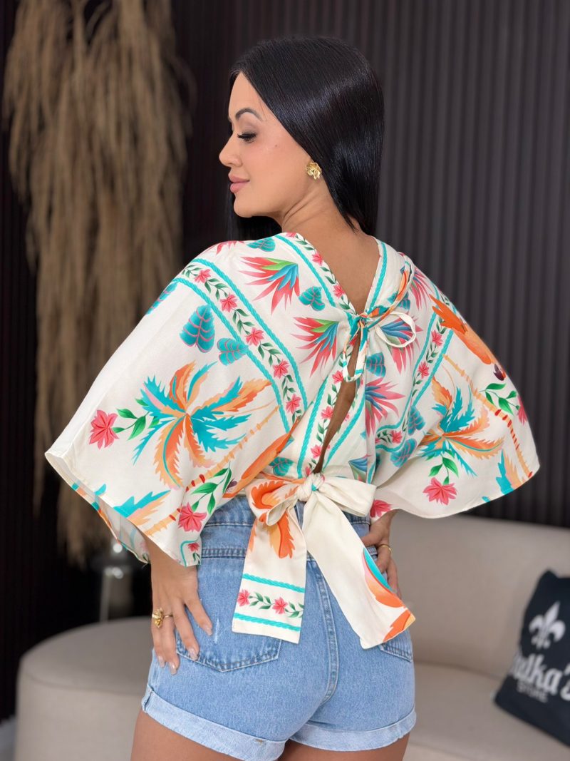 cropped transpassado decote em v off com colorido 1805 cropped transpassado decote em v off com colorido 1805