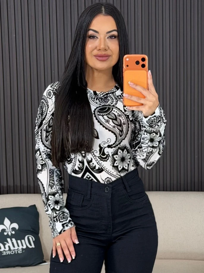 camisa de tule com borboletas branca 6285 (cópia)