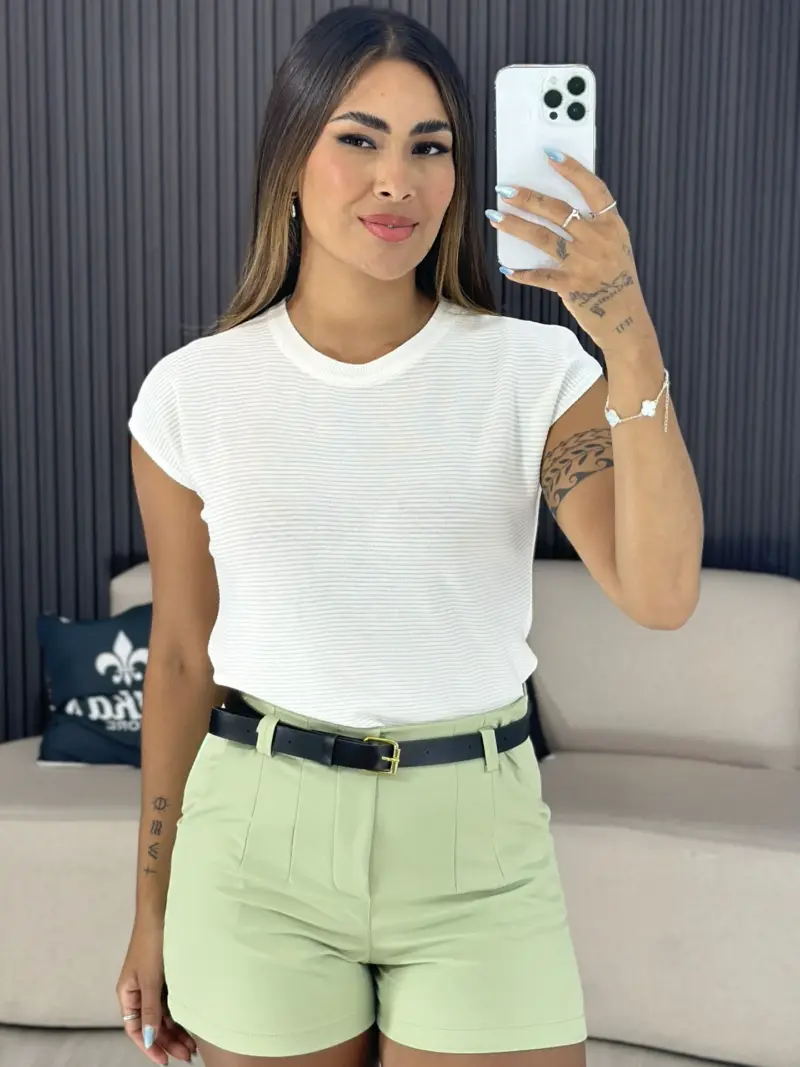 shorts alfaiataria com cinto bordô 6243