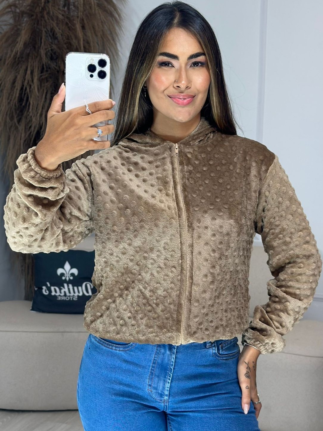 casaco teddy com bolinhas bege 6768